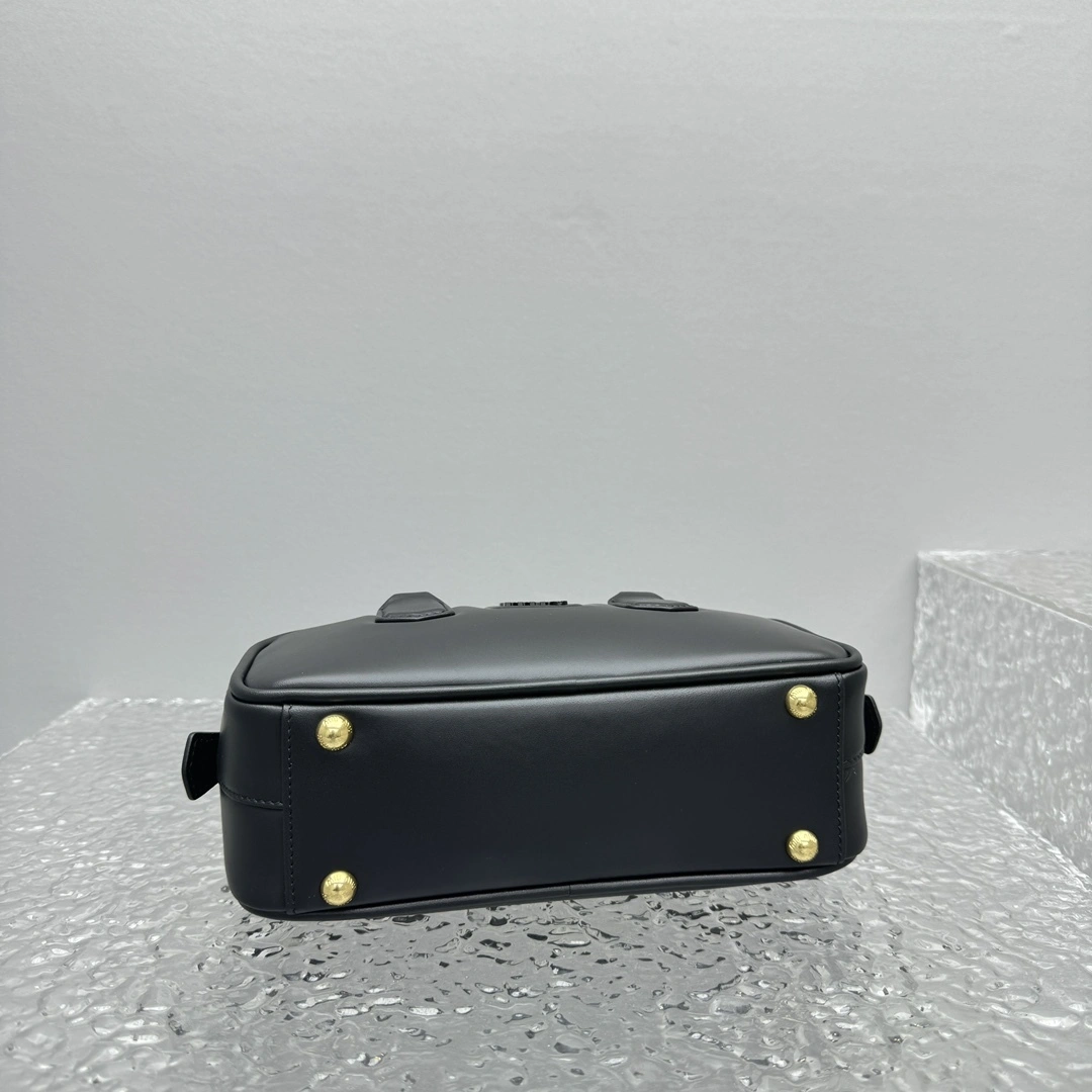 MOMO- 7iu7iu 5BB142_2CR3_F0002_V_OON Softy Padded high quality version item:E-B664G2008