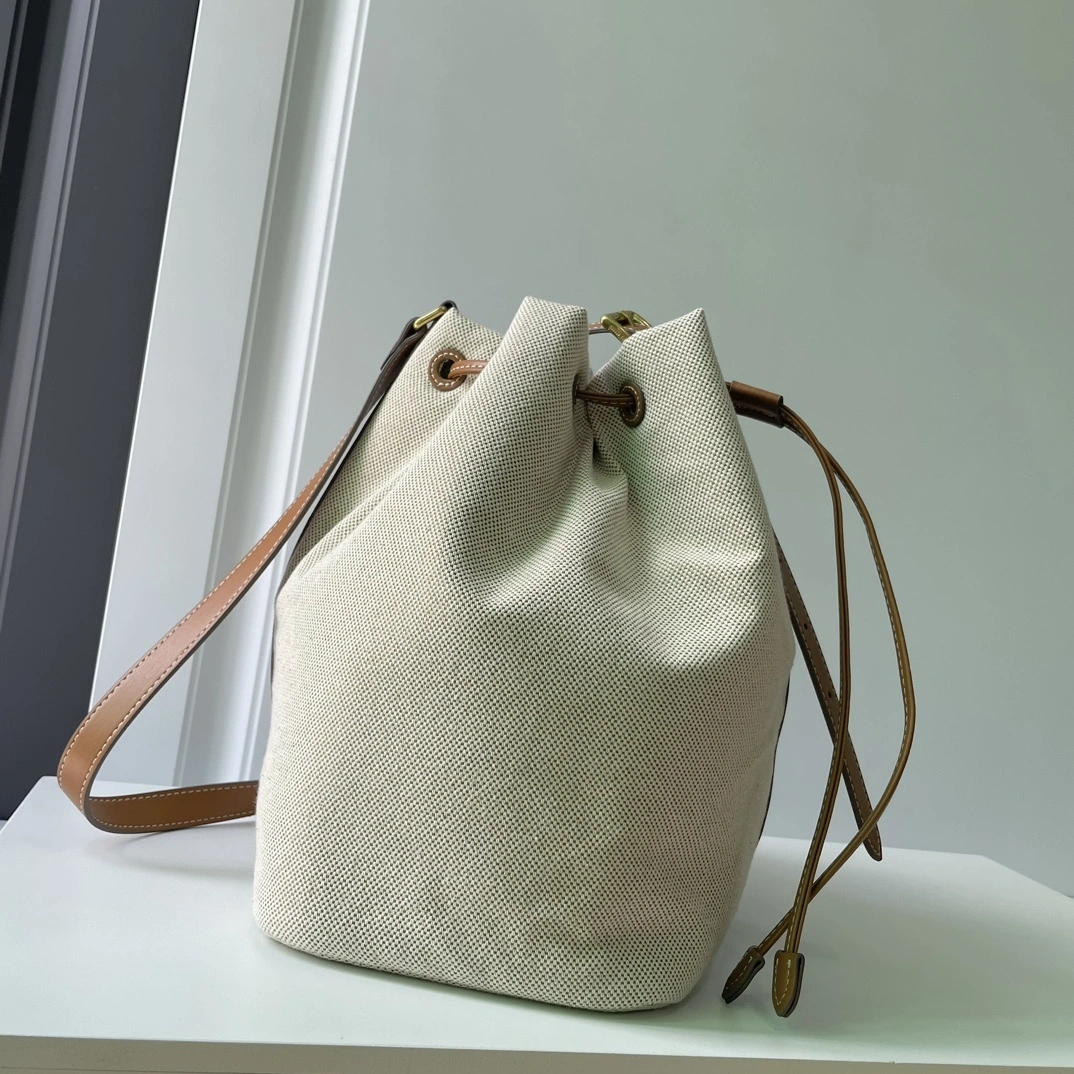7iu7iu 5BE089_2CRN_F062F_V_OLO Calfskin item:DT-B225H0159