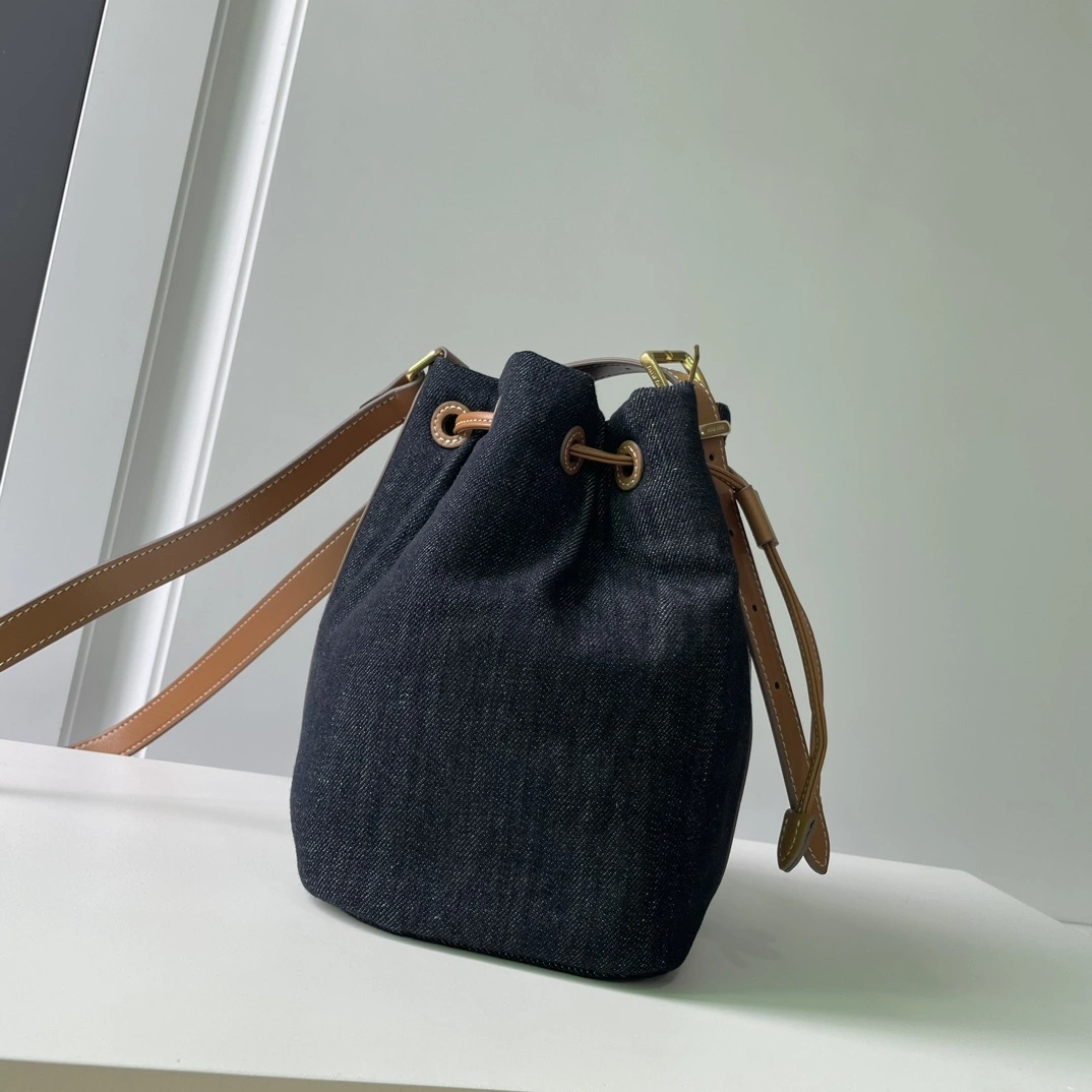 7iu7iu 5BE090_2CRR_F0S30_V_OLO Calfskin item:DT-B225H0112