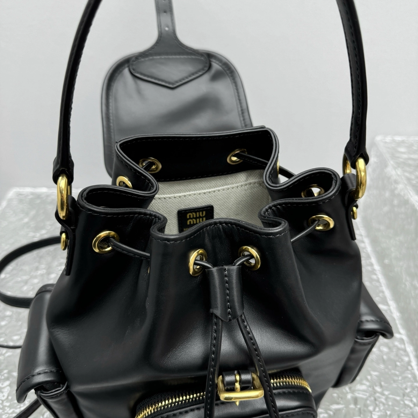MOMO- 7iu7iu 5BZ042_2CRW_F0002_V_OOO high quality version 25ss cowhide item:E-B664G2077