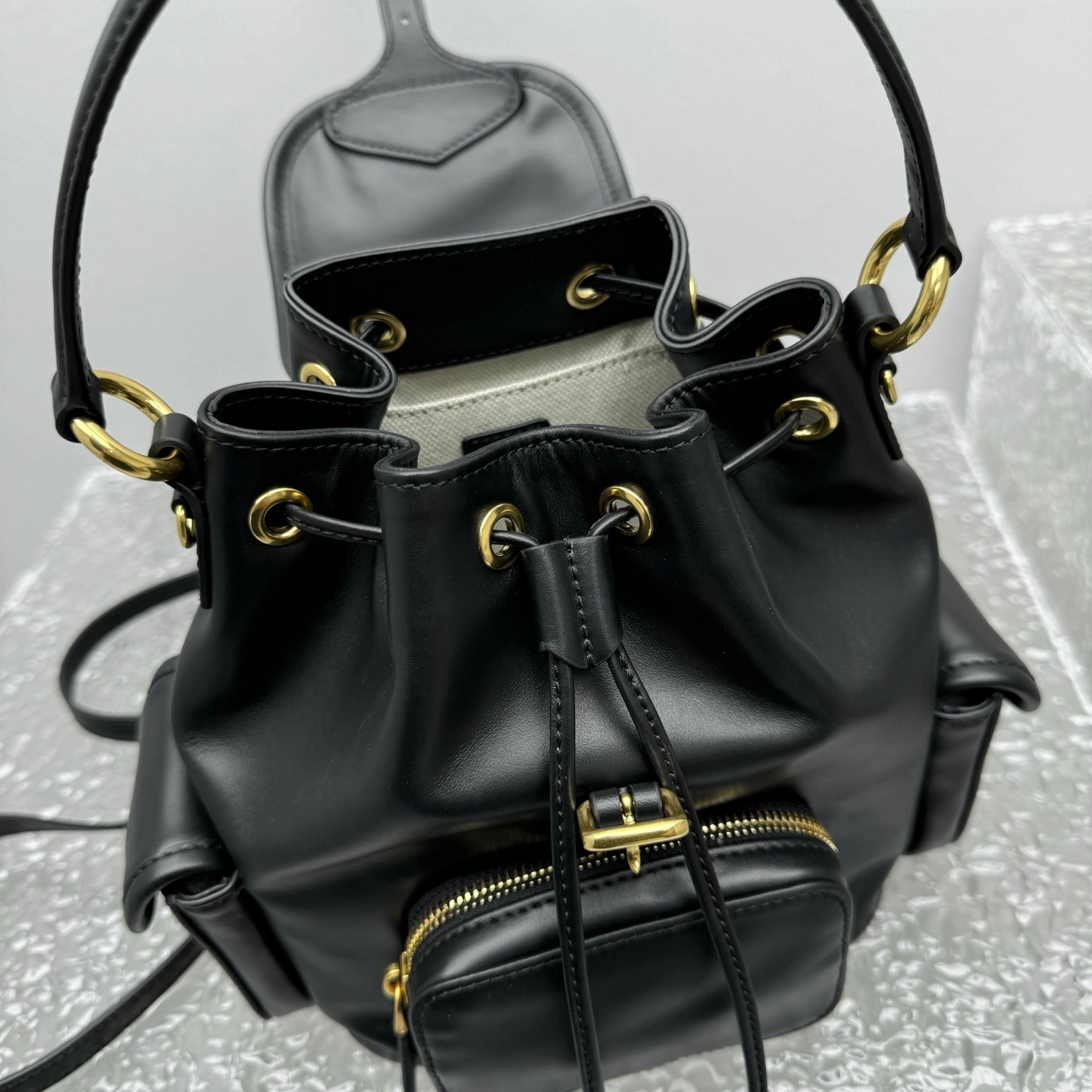 MOMO- 7iu7iu 5BZ042_2CRW_F0002_V_OOO high quality version 25ss cowhide item:E-B664G2077