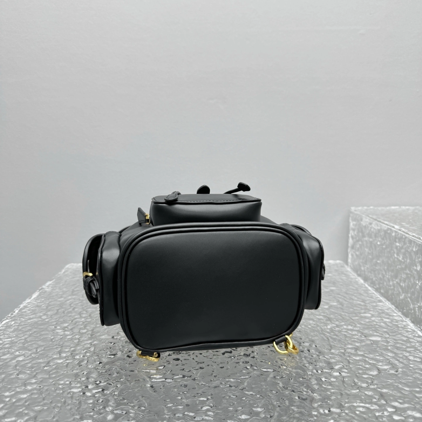 MOMO- 7iu7iu 5BZ042_2CRW_F0002_V_OOO high quality version 25ss cowhide item:E-B664G2077