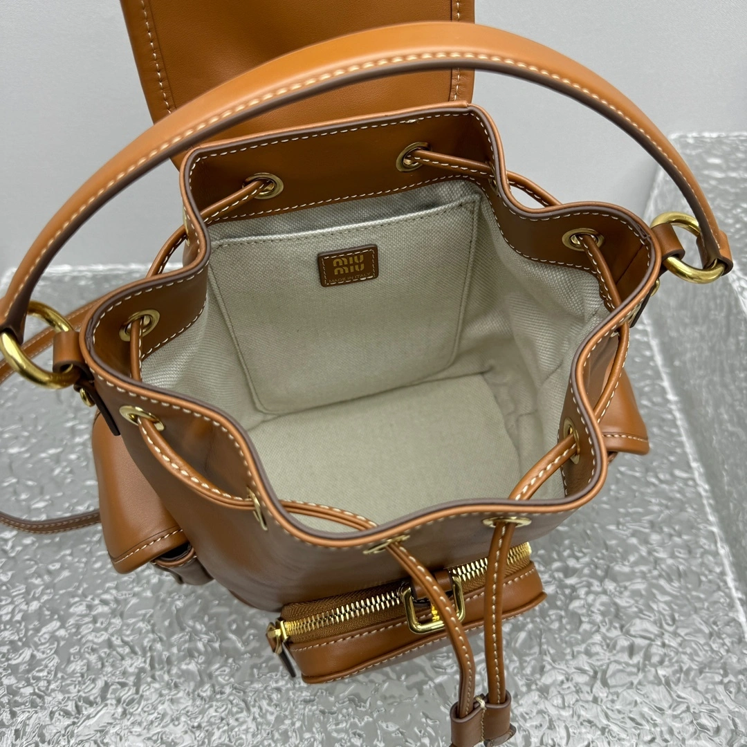 MOMO- 7iu7iu 5BZ042_2CRW_F0046_V_OOO high quality version 25ss cowhide item:E-B664G2078