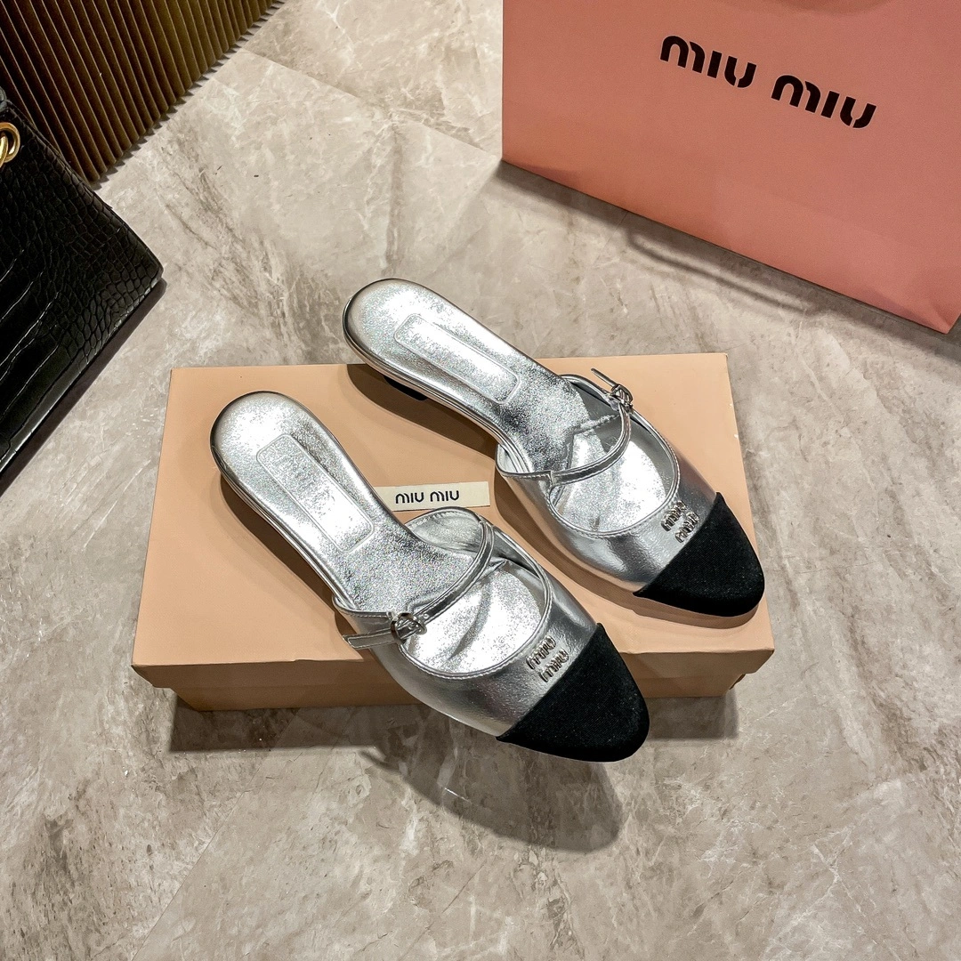 7iu7iu 5I077E_3LOE_F0Q07_F_025 Heel height： 3CM item:DT-X234G1121