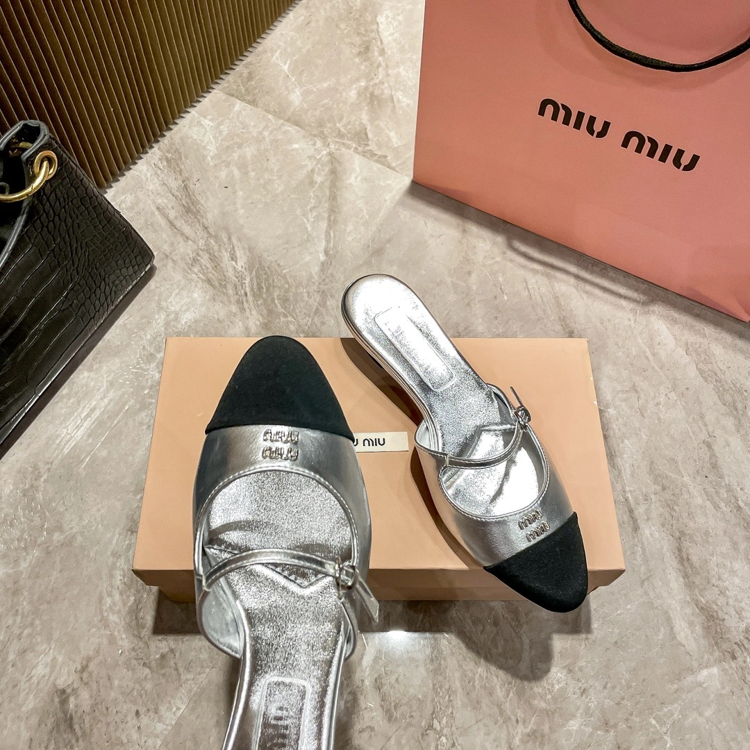 7iu7iu 5I077E_3LOE_F0Q07_F_025 Heel height： 3CM item:DT-X234G1121