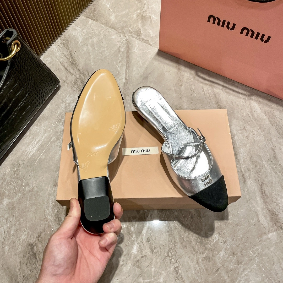 7iu7iu 5I077E_3LOE_F0Q07_F_025 Heel height： 3CM item:DT-X234G1121