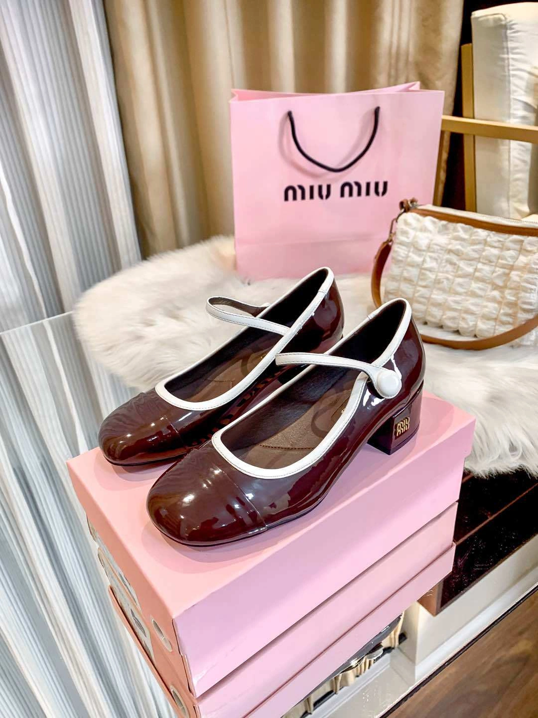 7iu7iu 5I435E_06E_F0SWS_F_A035 Heel height：4CM item:ET-X234E0706W