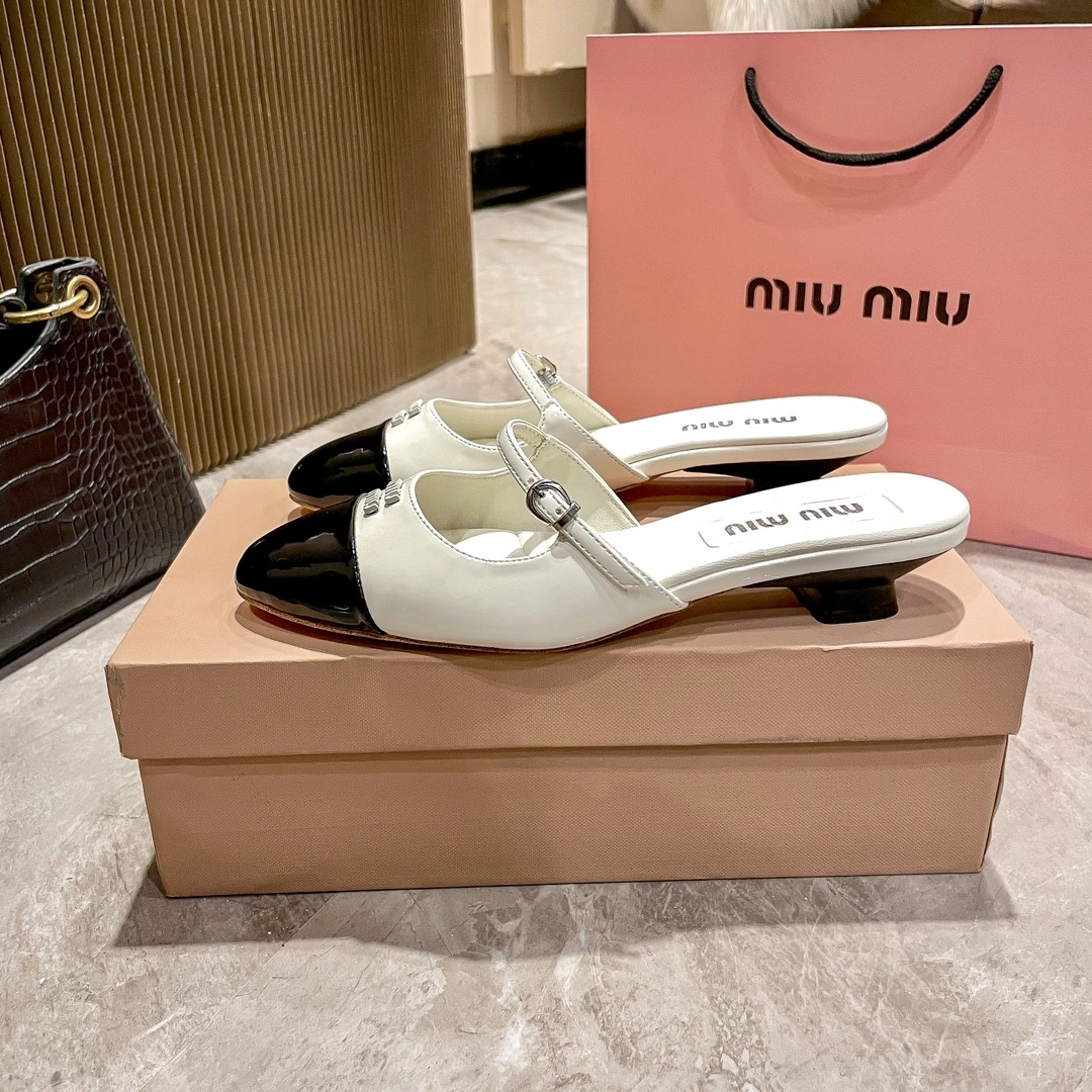 7iu7iu Heel height： 3CM item:DT-X234G1122
