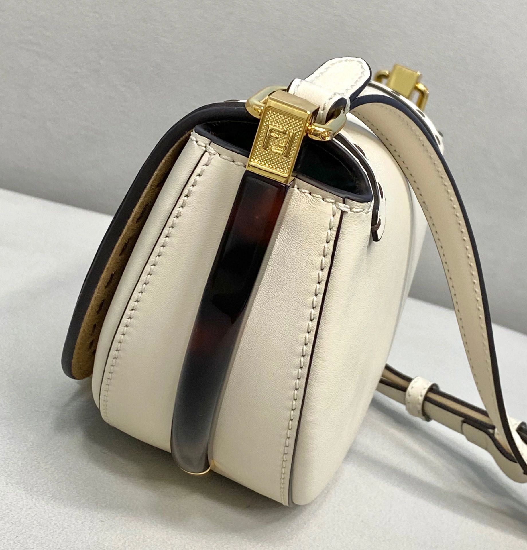 80008 item:B-B000B2439