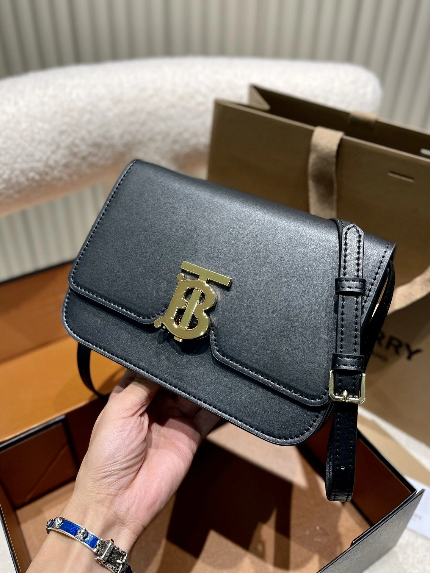 8019338 Box item : BT-B016C0421
