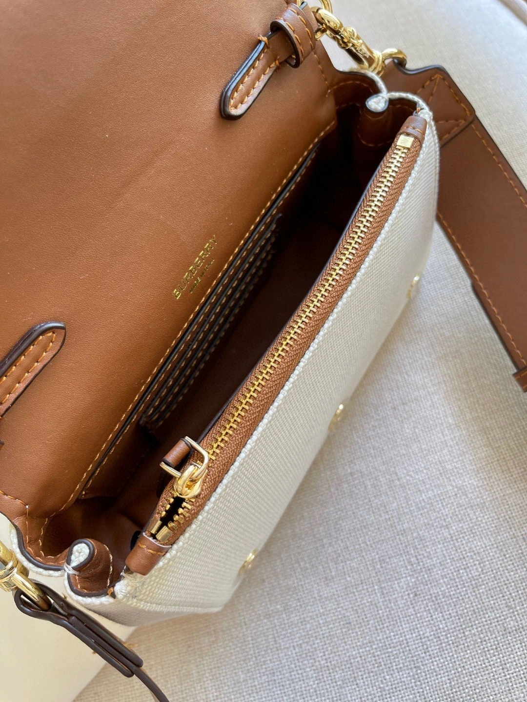 80266081 cowhide item : BT-B015B2440
