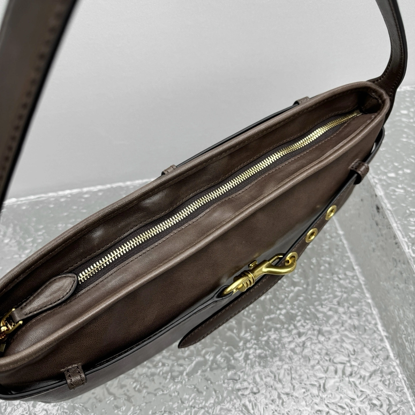 MOMO- 7iu7iu 5BC181_2BBL_F0NBL_V_OOO high quality version Aventure 25ss sheephide item:E-B664G2024