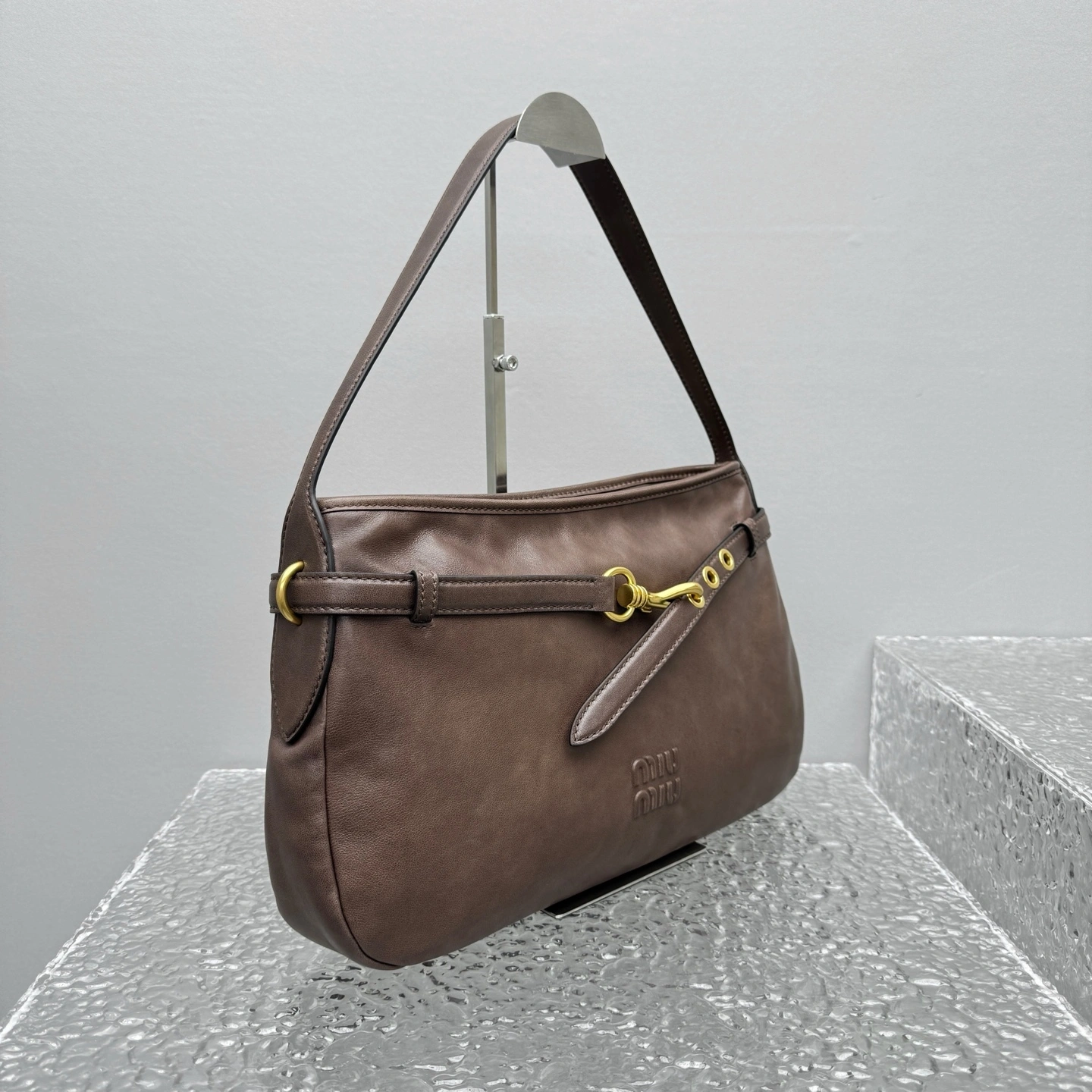 MOMO- 7iu7iu 5BC181_2BBL_F0NBL_V_OOO high quality version Aventure 25ss sheephide item:E-B664G2024