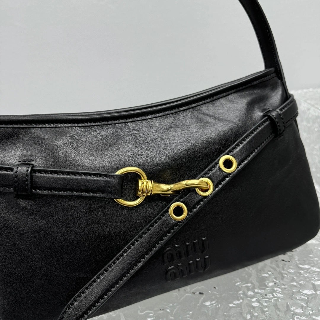 MOMO- 7iu7iu 5BC182_2BBL_F0002_V_OOO high quality version Aventure 25ss sheephide item:E-B664G2022