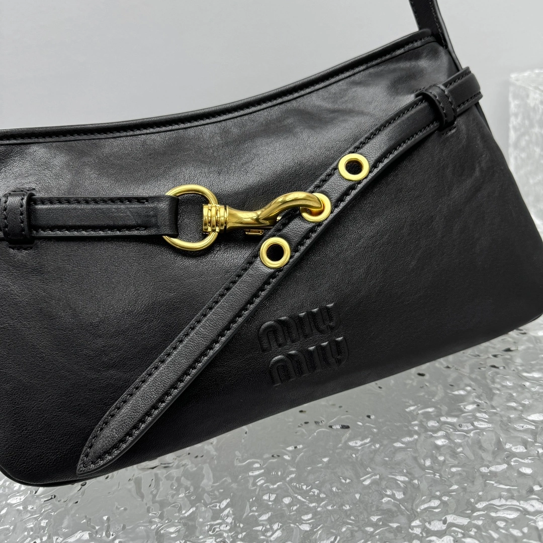 MOMO- 7iu7iu 5BC182_2BBL_F0002_V_OOO high quality version Aventure 25ss sheephide item:E-B664G2022