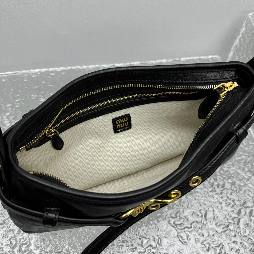 MOMO- 7iu7iu 5BC182_2BBL_F0002_V_OOO high quality version Aventure 25ss sheephide item:E-B664G2022