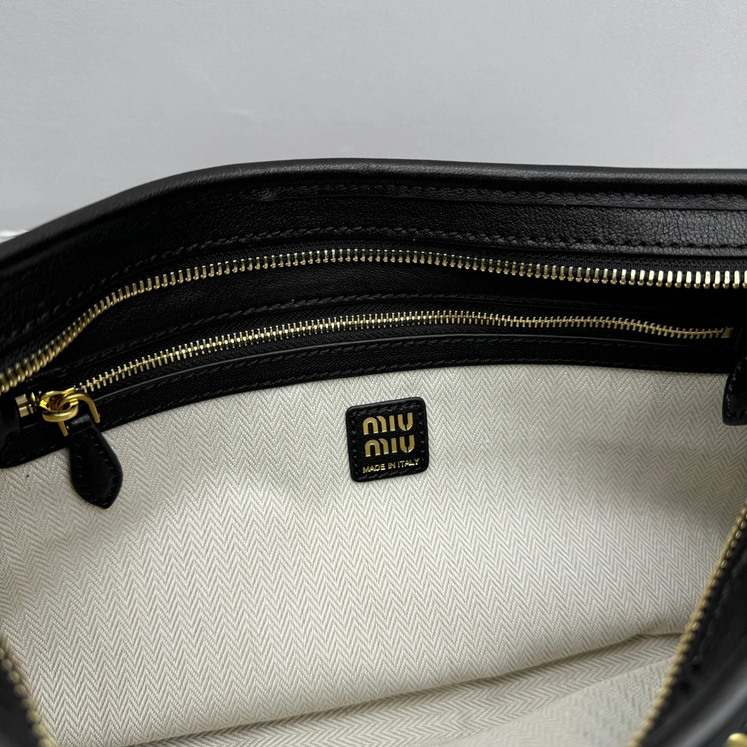 MOMO- 7iu7iu 5BC182_2BBL_F0002_V_OOO high quality version Aventure 25ss sheephide item:E-B664G2022