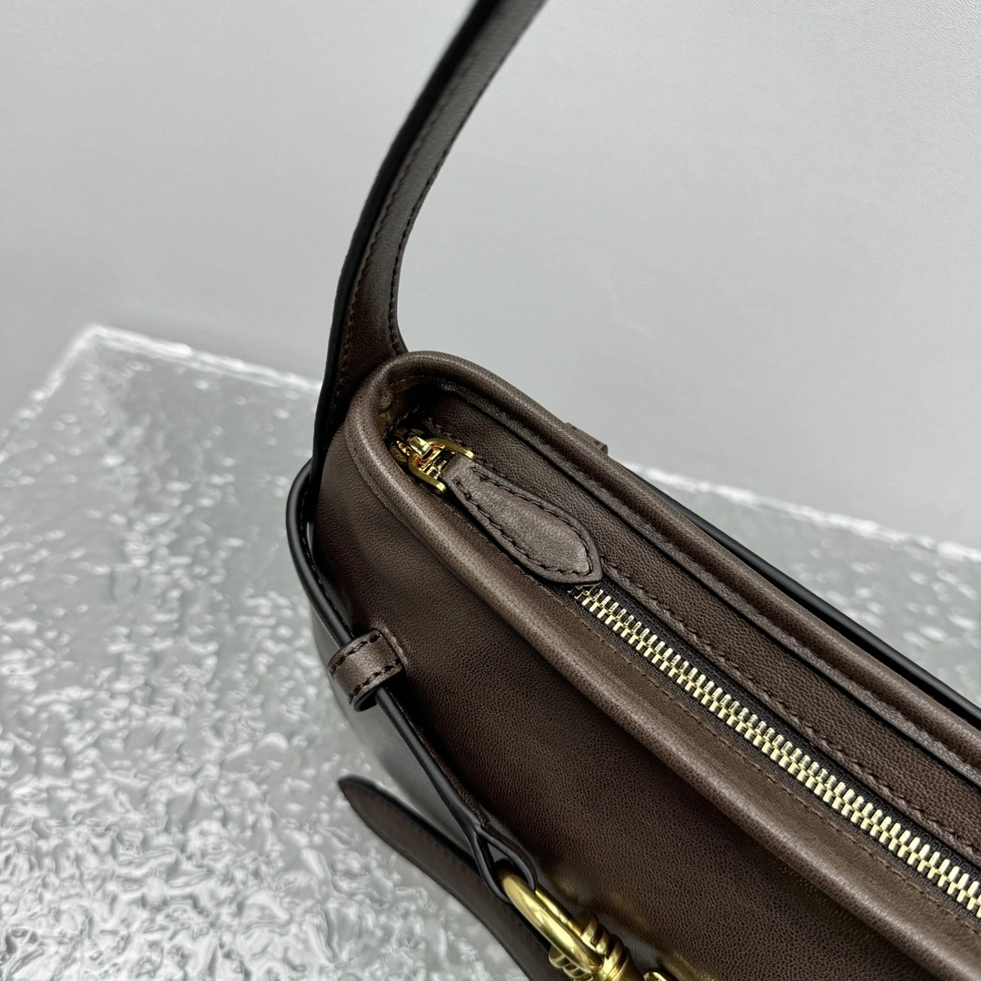 MOMO- 7iu7iu 5BC182_2BBL_F0NBL_V_OOO high quality version Aventure 25ss sheephide item:E-B664G2025