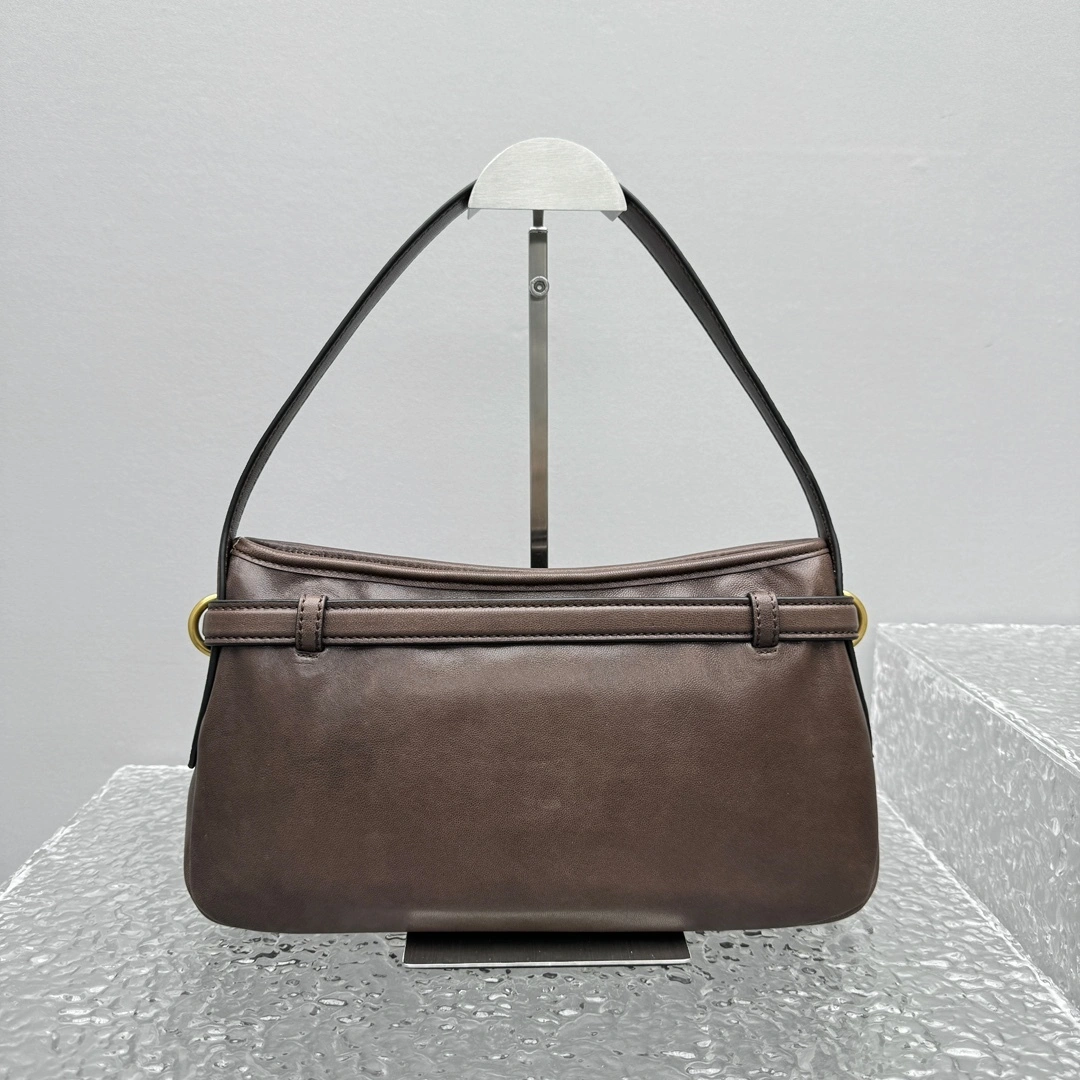 MOMO- 7iu7iu 5BC182_2BBL_F0NBL_V_OOO high quality version Aventure 25ss sheephide item:E-B664G2025