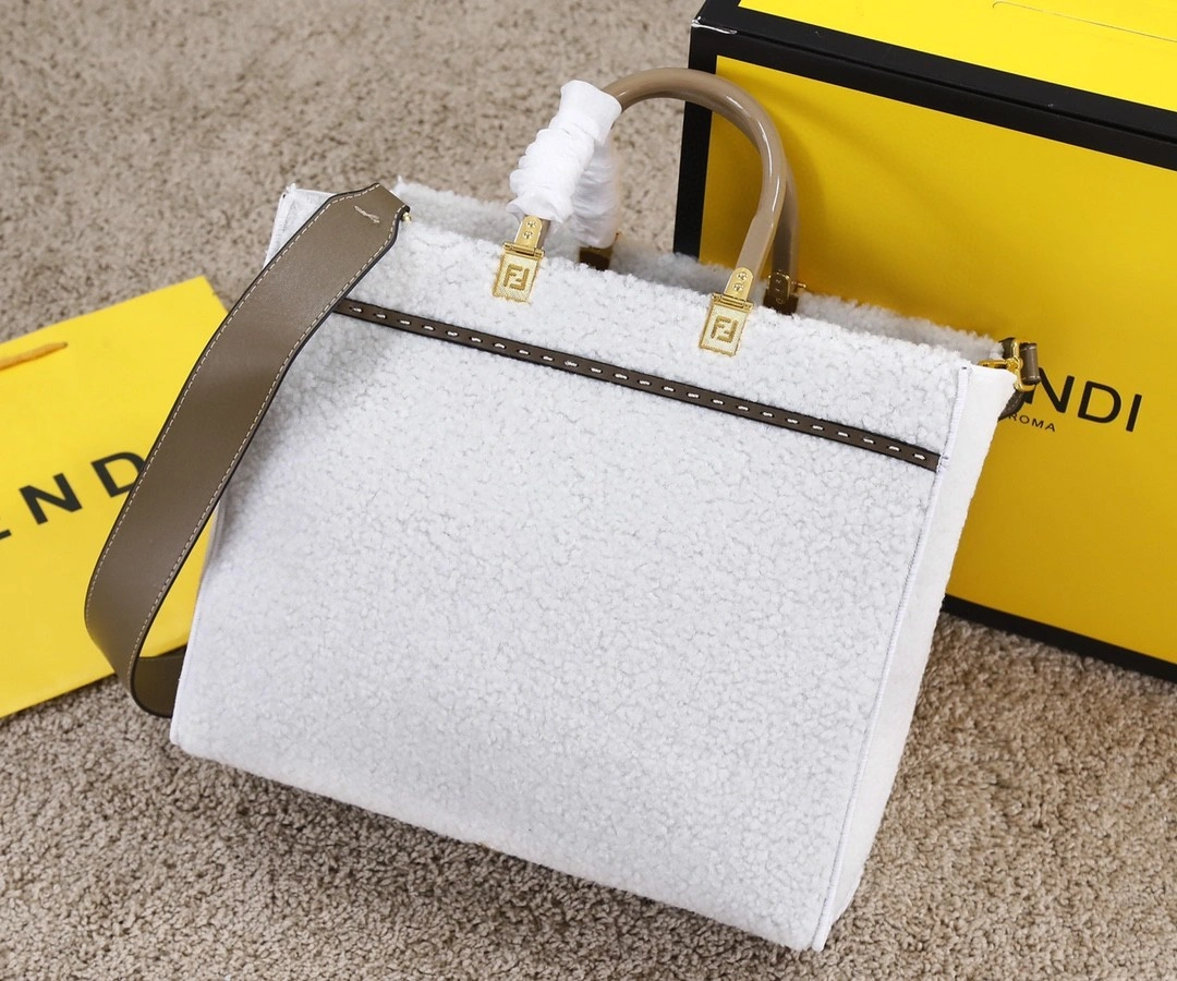 8BH386 size shine tote item : BT-B225C1912
