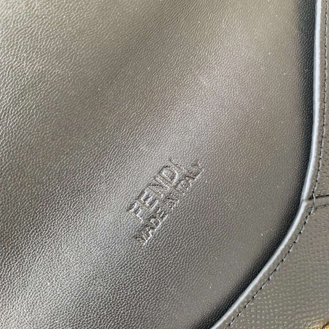 8N0151 Cruise item : BT-B225C1839