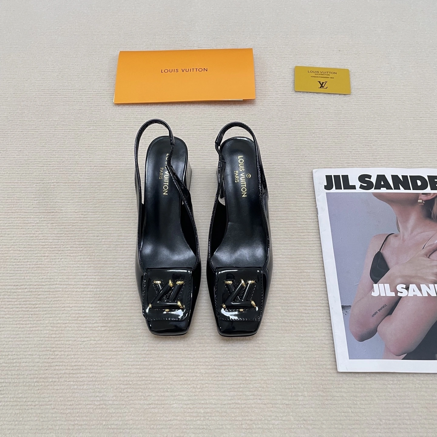 8V 1AB0TN Heel height：5CM item:ET-X234E0764W