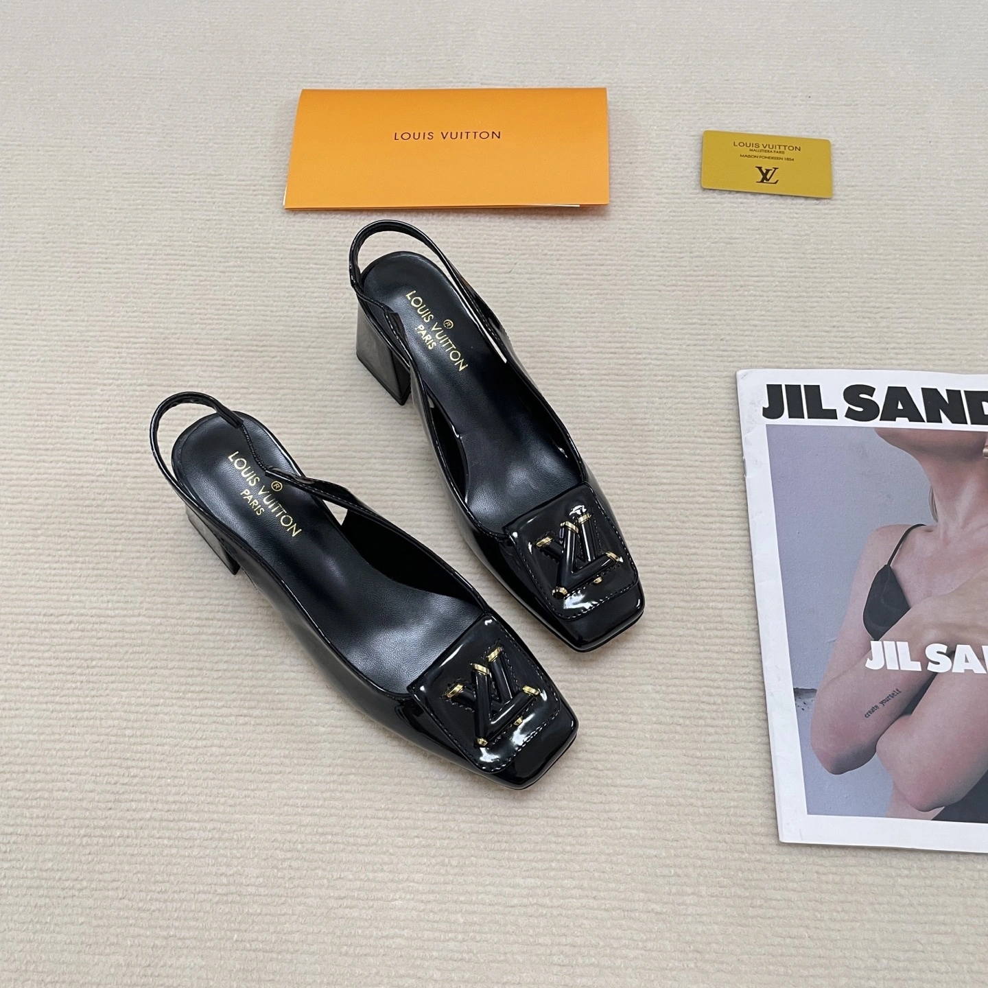 8V 1AB0TN Heel height：5CM item:ET-X234E0764W