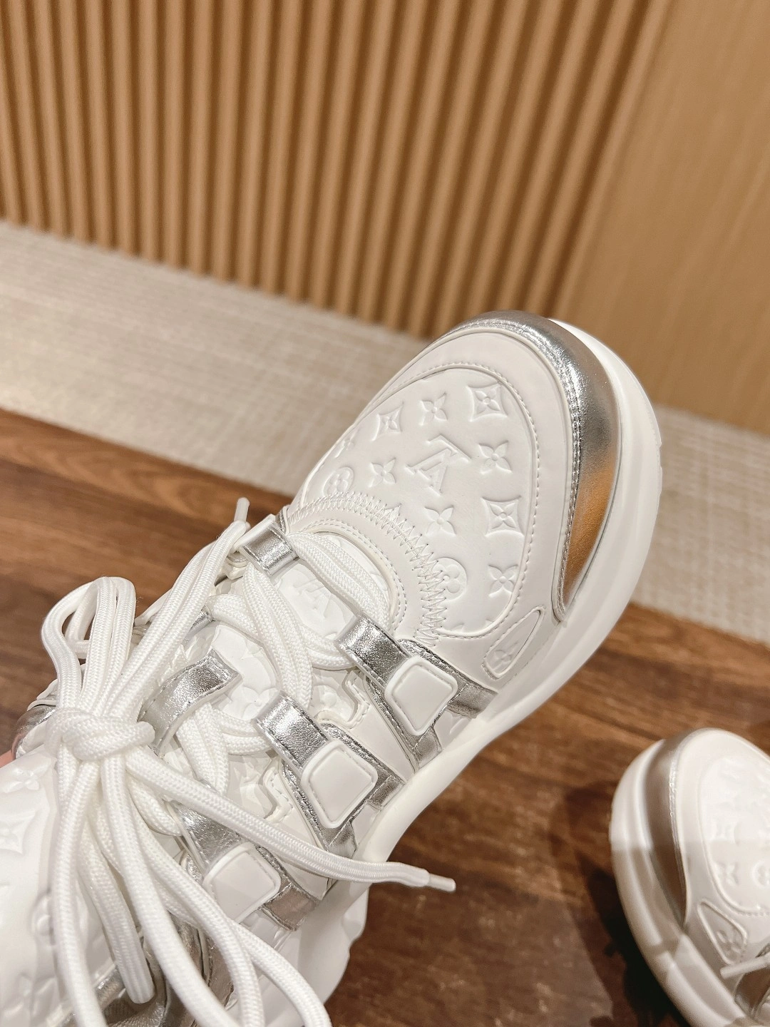 8V 1ABVFL cowhide Thick soles：5CM item:ET-X234G1126