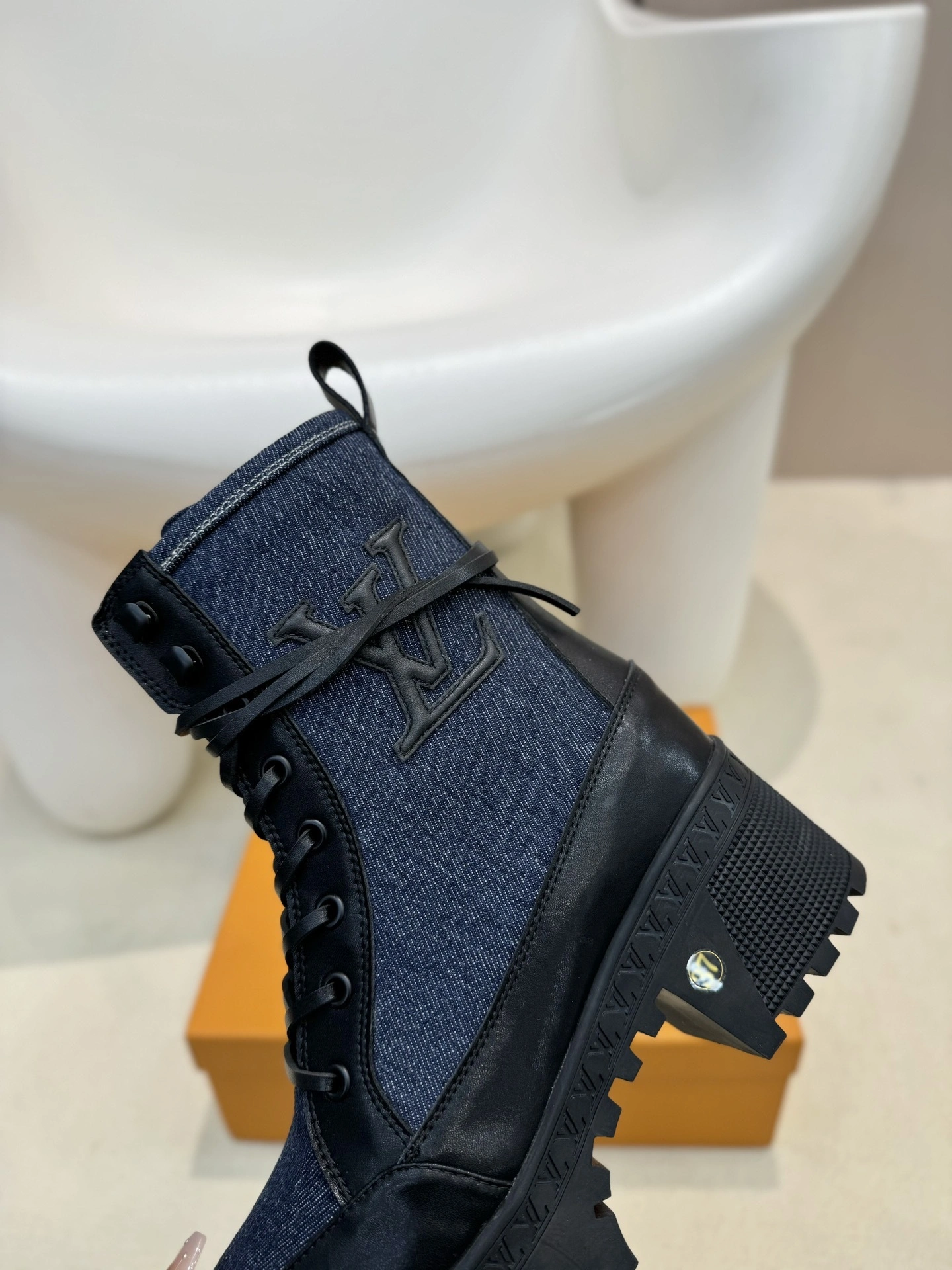 8V 1ACH8T cowhide item:DT-X000I0309