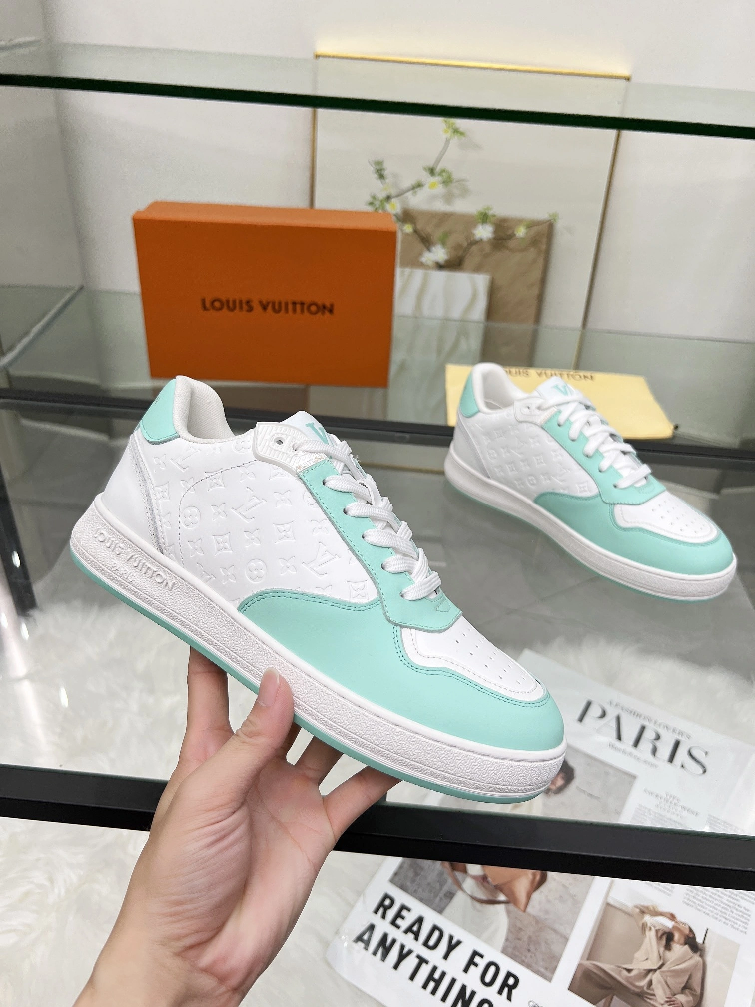 8V 1AD5HM Calfskin item: DT-X543F0114S