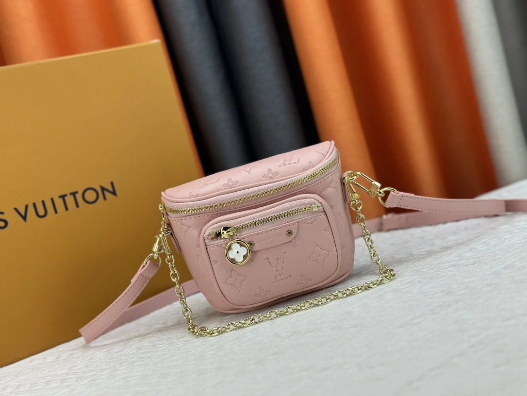 8V M11300 Mini Bumbag Gradient cowhide item:DT-B000J0806