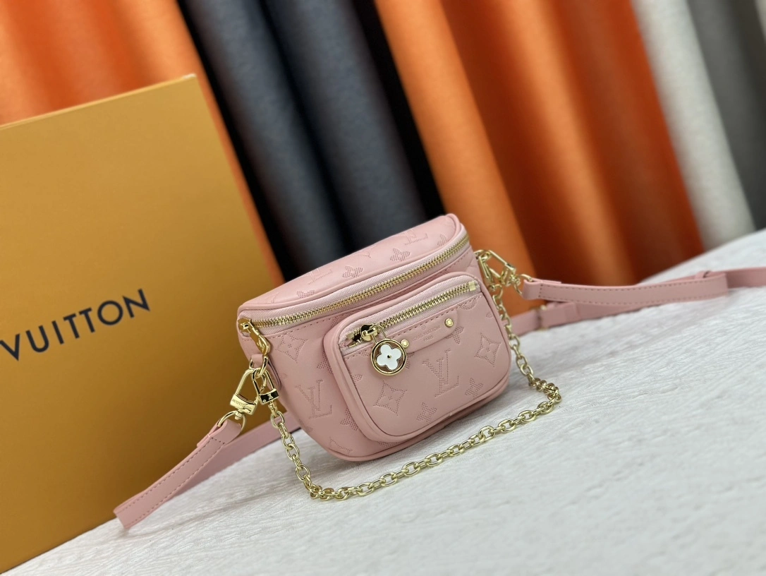 8V M11300 Mini Bumbag Gradient cowhide item:DT-B000J0806