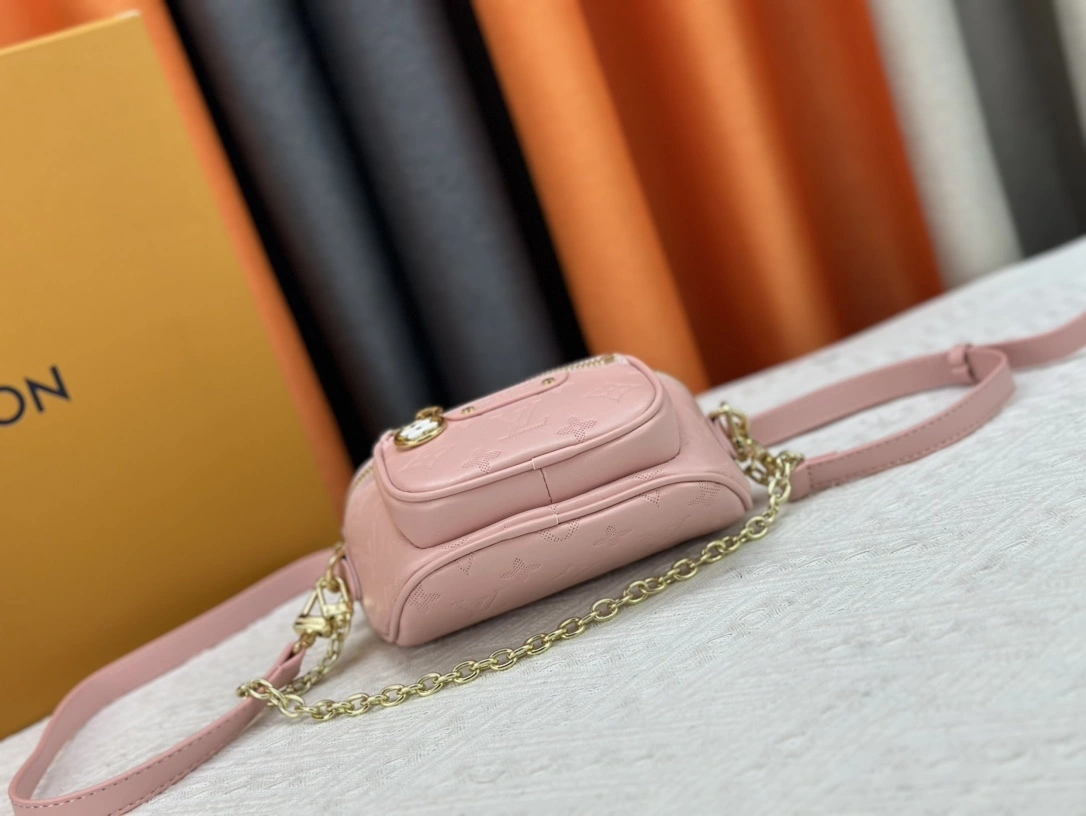 8V M11300 Mini Bumbag Gradient cowhide item:DT-B000J0806