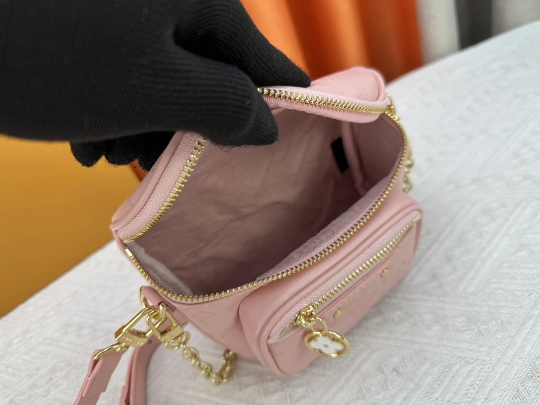 8V M11300 Mini Bumbag Gradient cowhide item:DT-B000J0806