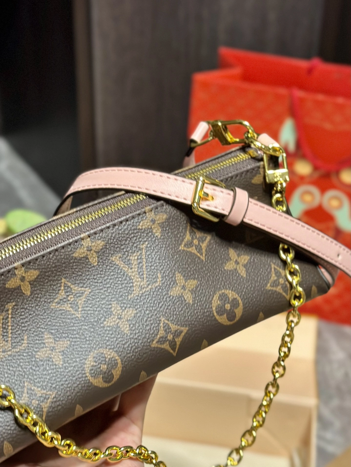 8V M11303 item:DT-B264H0120