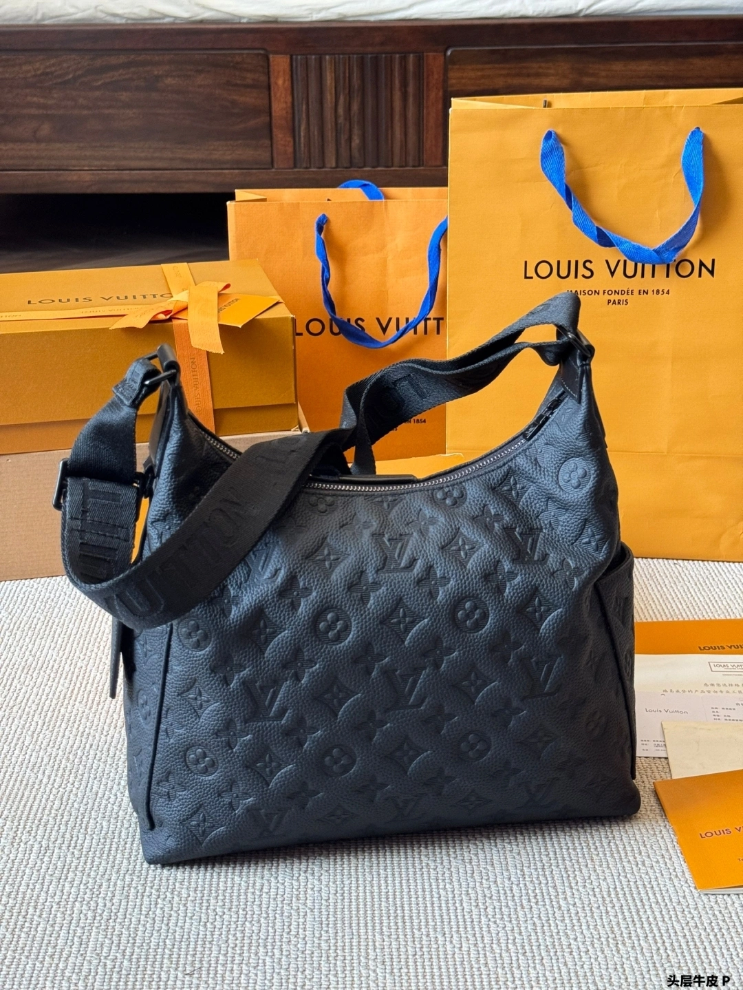 8V M14778 Shadow Hobo Cargo cowhide item:ET-B101G1308