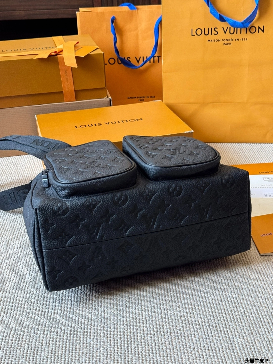 8V M14778 Shadow Hobo Cargo cowhide item:ET-B101G1308