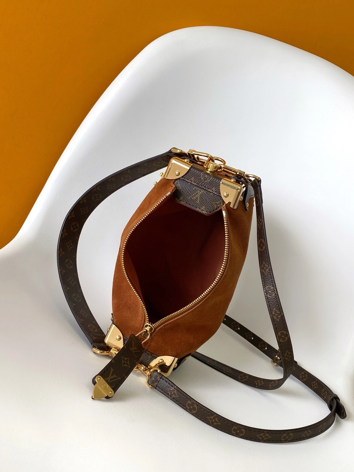 MOMO-- 8V M15072 high quality version Side Trunk Back to School cowhide item:E-B000J1803