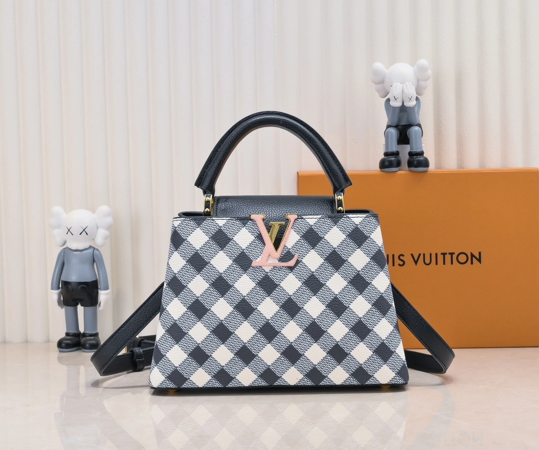 8V M20716 Capucines cowhide item:DT-B225E2624