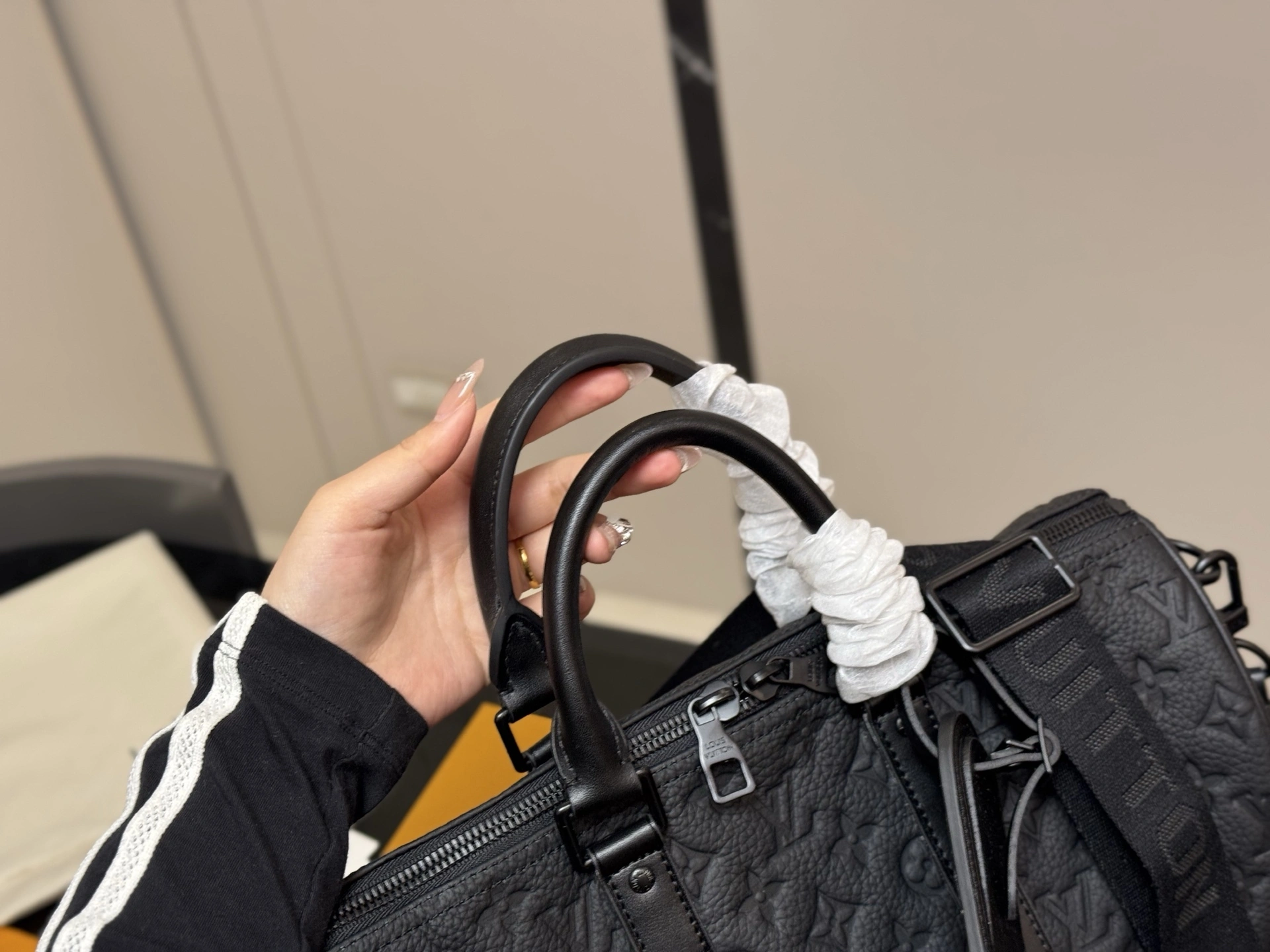 8V M22765 keepall cowhide item:ET-B234G3019