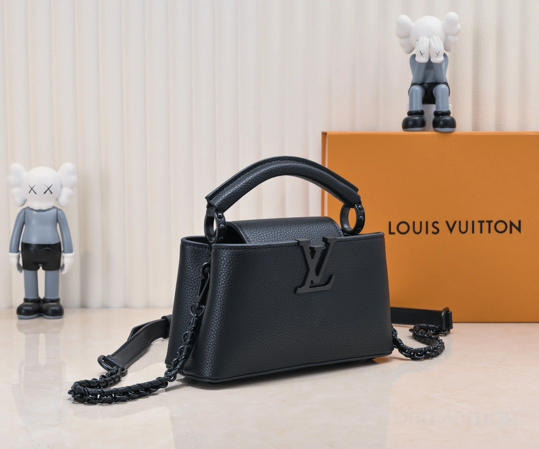 8V M23955 cowhide Capucines BB item:DT-B225E2603