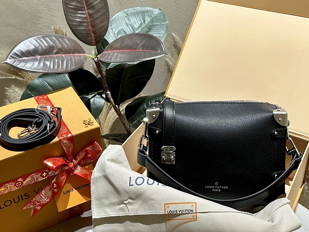 8V M25160 cowhide item:DT-B264F2431