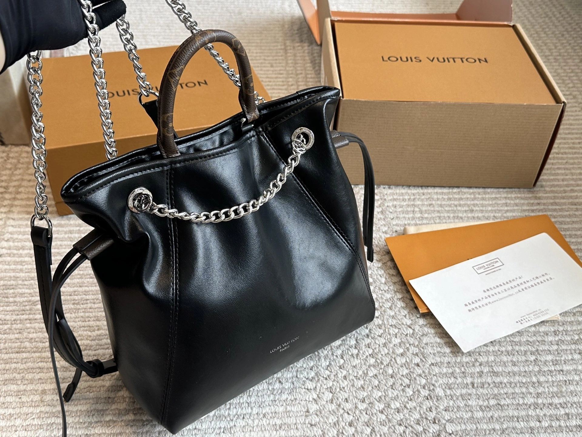 8V M25522 sheepskin item:ET-B101I2112