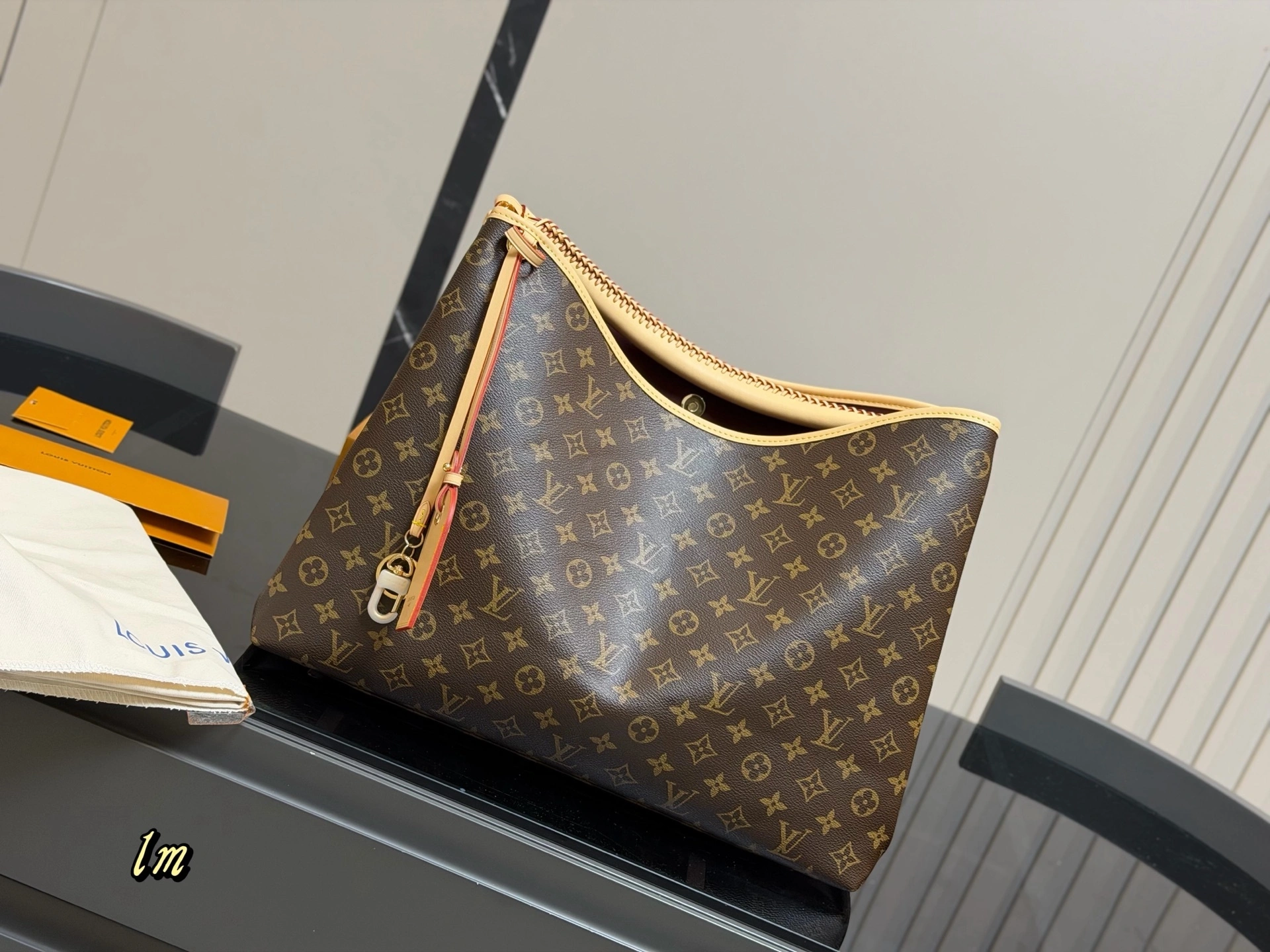 8V M25877 Gracefull item:ET-B264L0908T