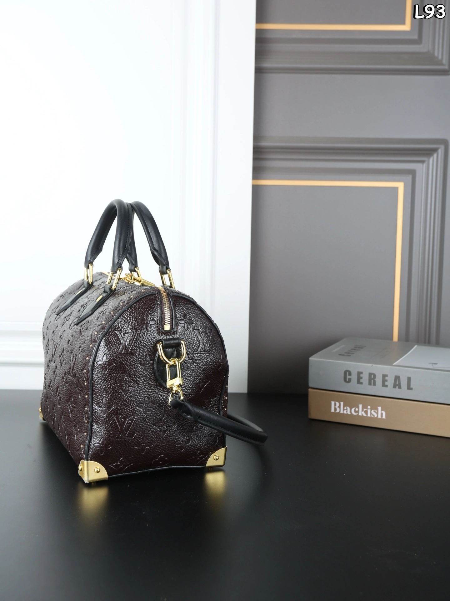 8V M26392 Speedy TRUNK waxed skin item:ET-B000I0301