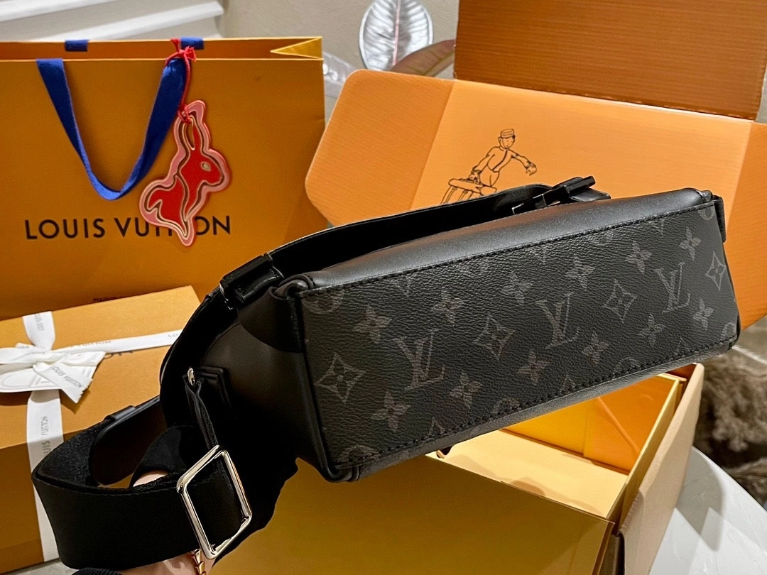 8V M40511 Monogram Eclipse cowhide item:DT-B264F0511