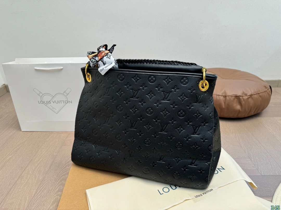 8V M41066 artsy item:ET-B101G1306