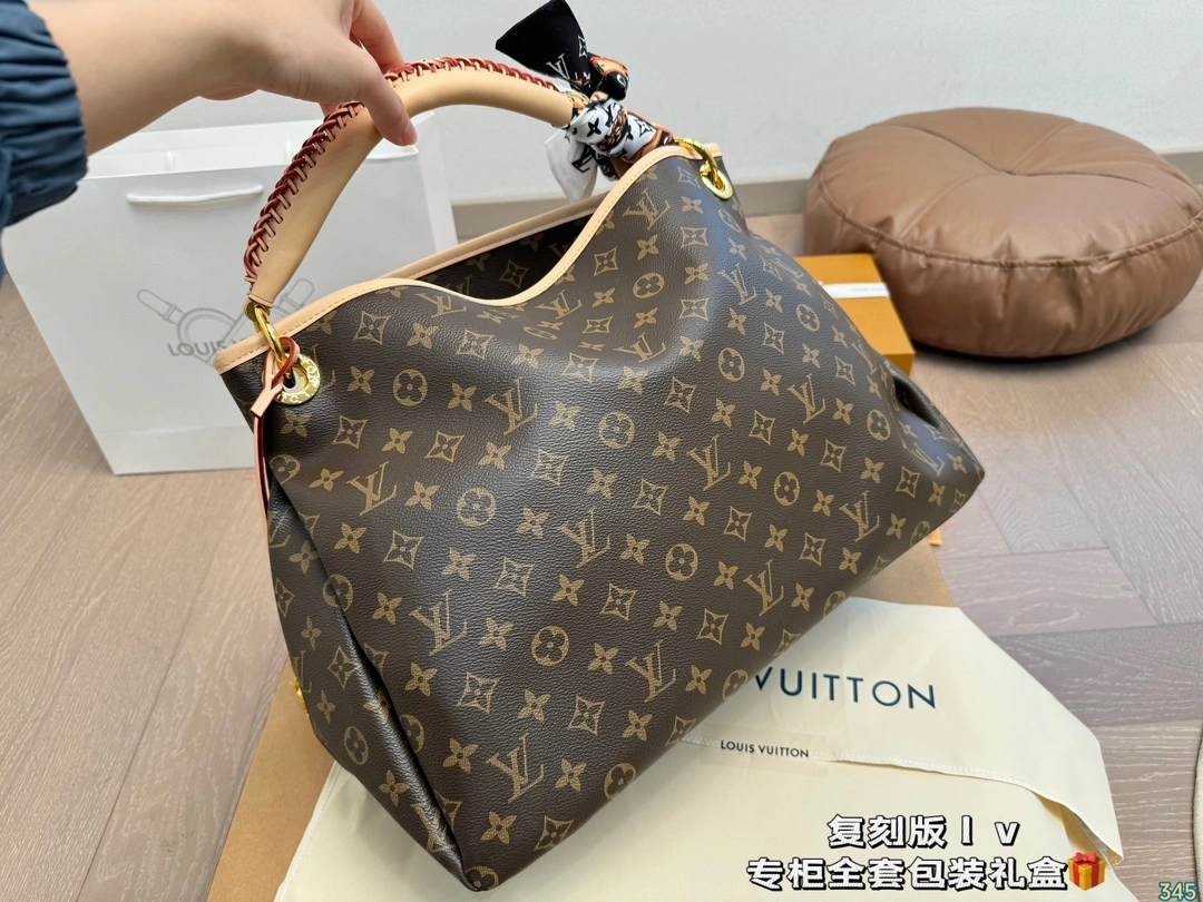 8V M44869 artsy item:ET-B101G1307