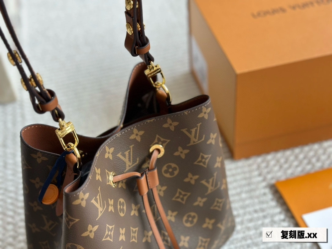 8V M44887 item:DT-B000G3126