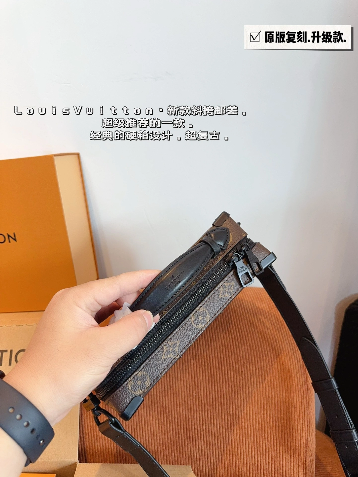 8V M45935 soft trunk item:DT-B264F0507